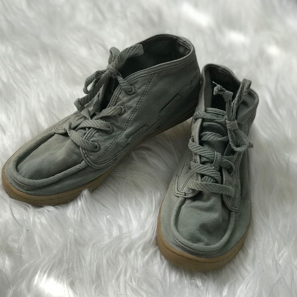 Sanuk Women’s Chukka Boot